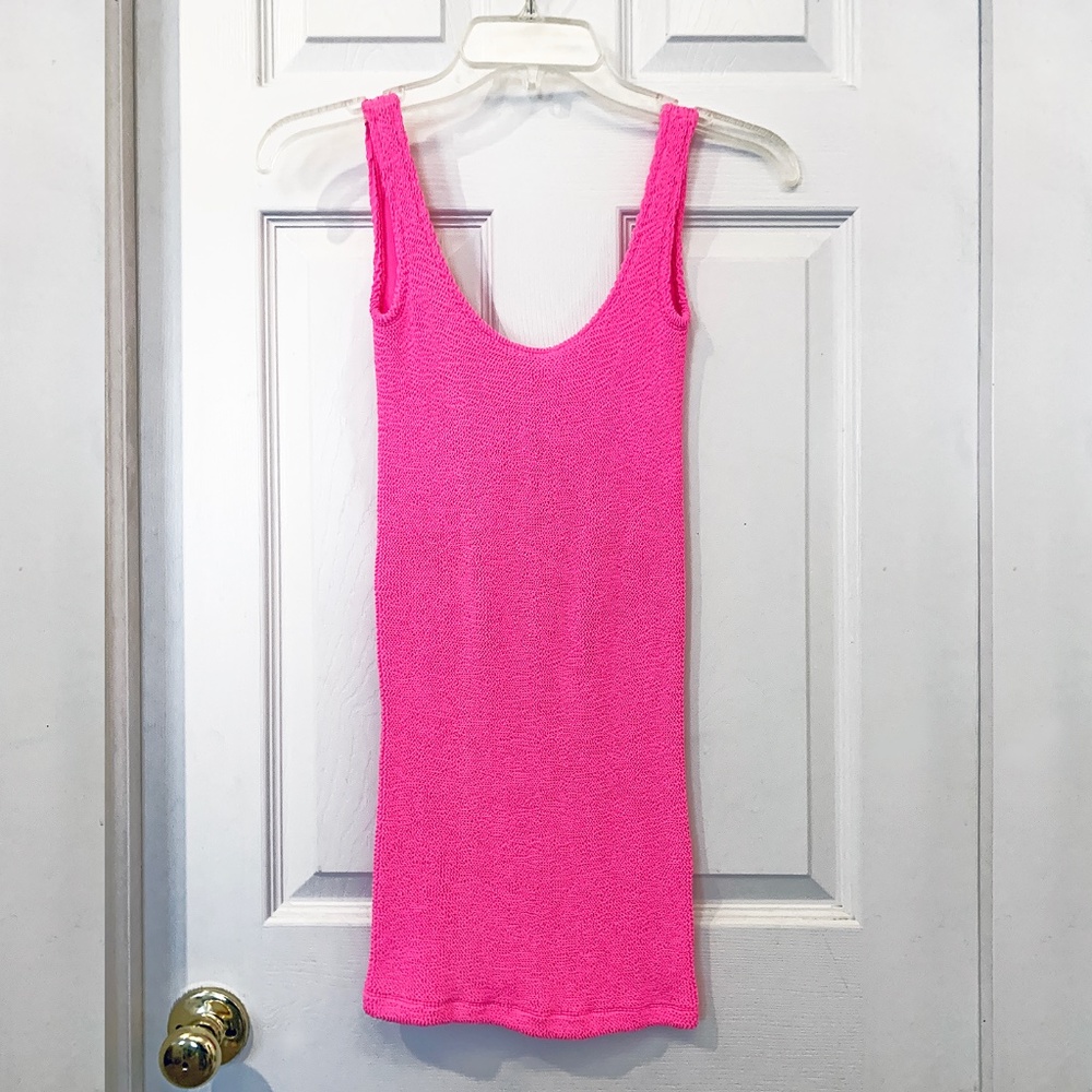 Stretchy Barbie-Pink tube dress, body-con mini
